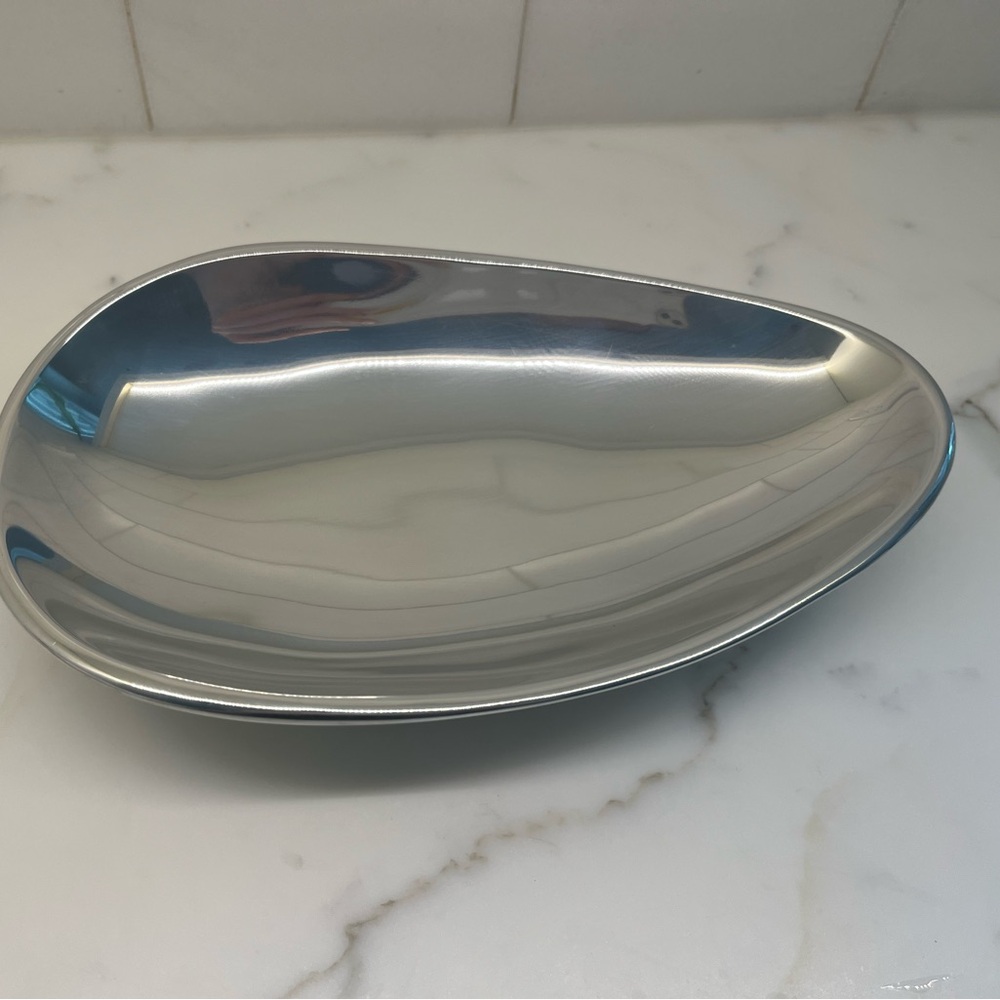 Egg shaped Nambe bowl, 10" length